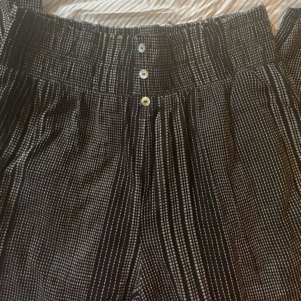 Wide leg Pants
